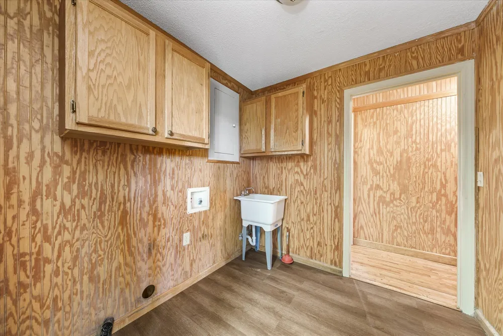 3916 Indian Mound Rd Sparta, TN 38583