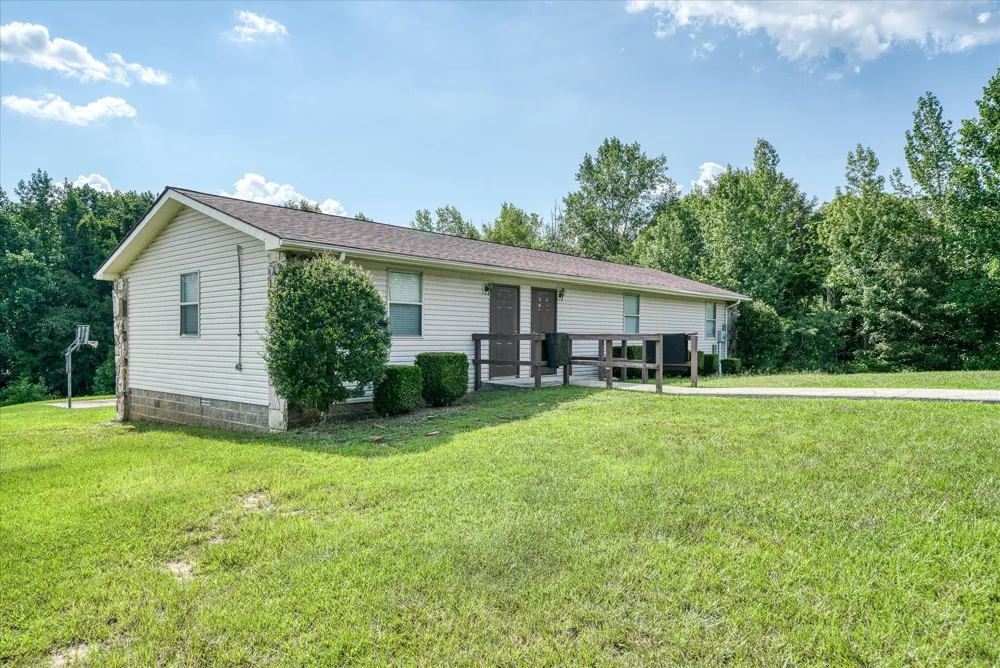 3916 Indian Mound Rd Sparta, TN 38583