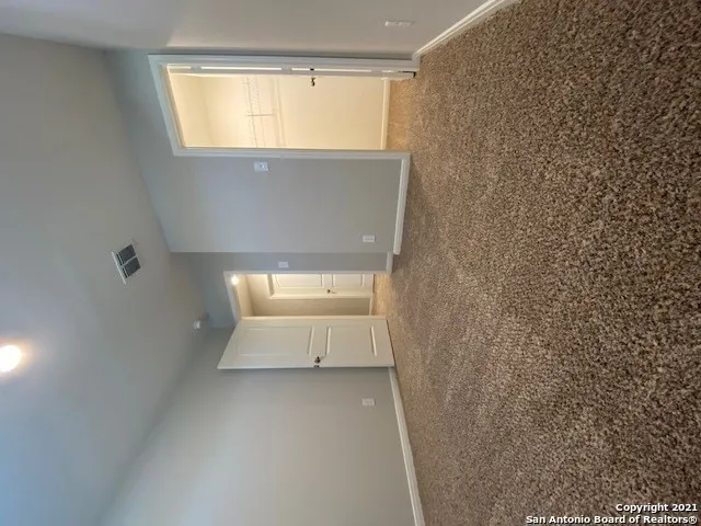 9310 Bennett Forest Converse, TX 78109