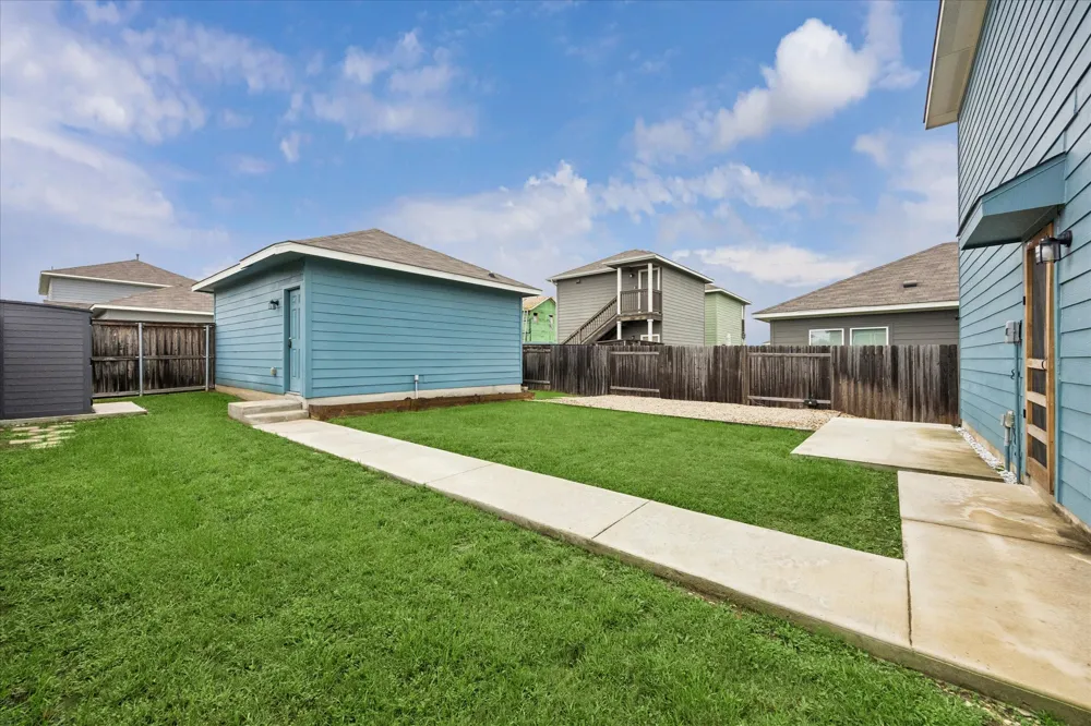 145 Horsemint Way San Marcos, TX 78666