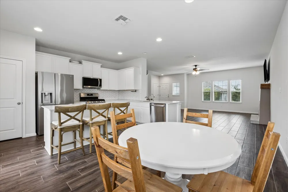 145 Horsemint Way San Marcos, TX 78666