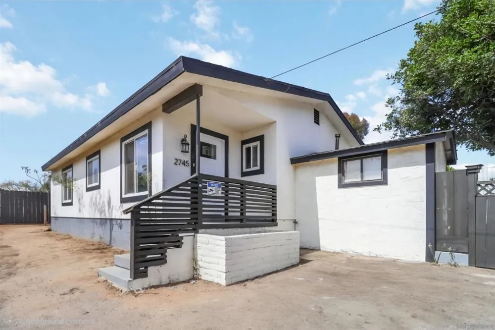 2743 Ridgeway Dr. National City, CA 91950