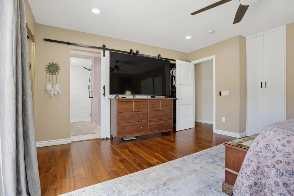 14319 Old Community Rd Poway, CA 92064