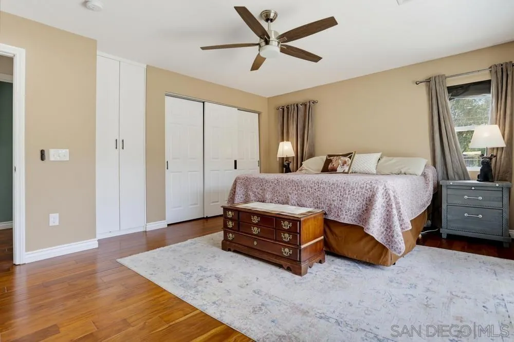 14319 Old Community Rd Poway, CA 92064