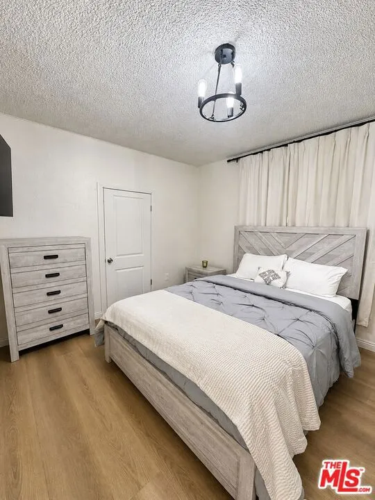 1982 Olive Avenue Long Beach, CA 90806
