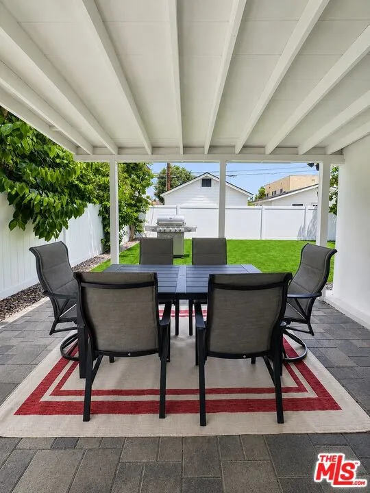 1982 Olive Avenue Long Beach, CA 90806