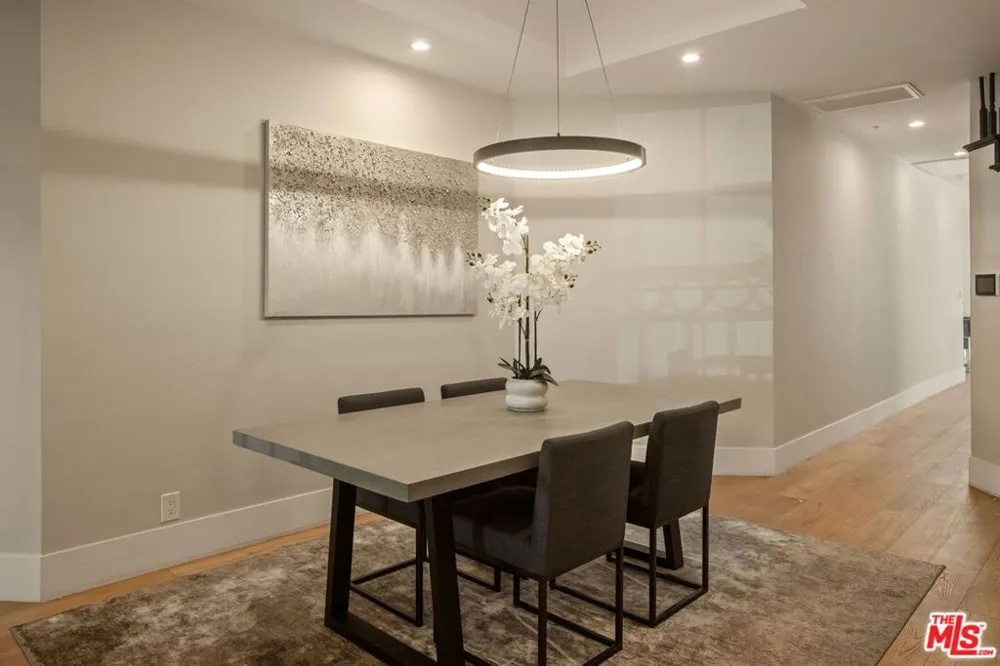 241 S Lasky Drive Beverly Hills, CA 90212