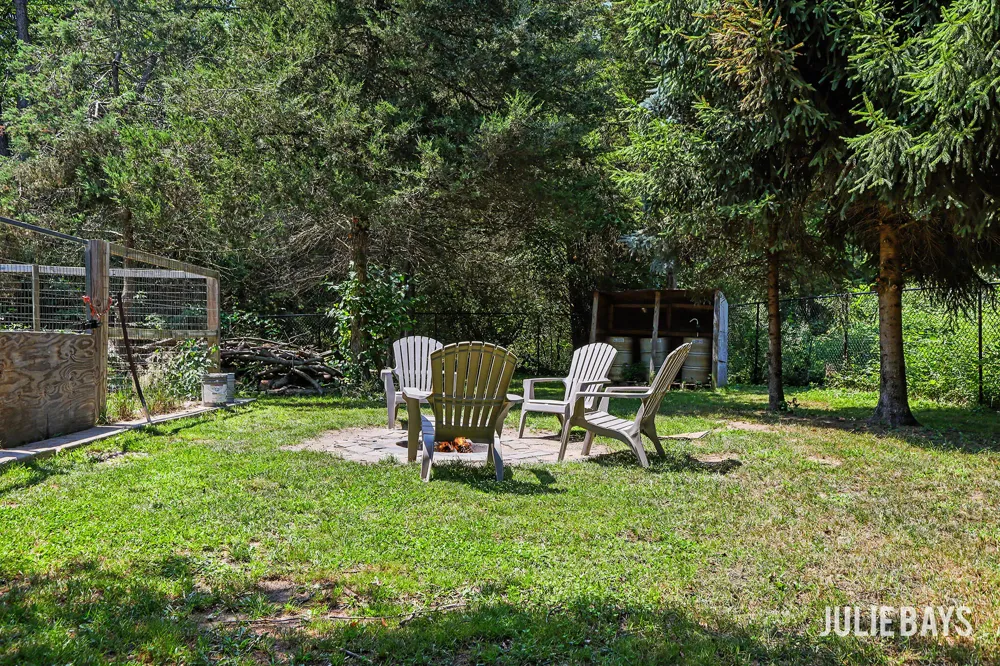 6202 Black Creek Drive Middleville, MI 49333