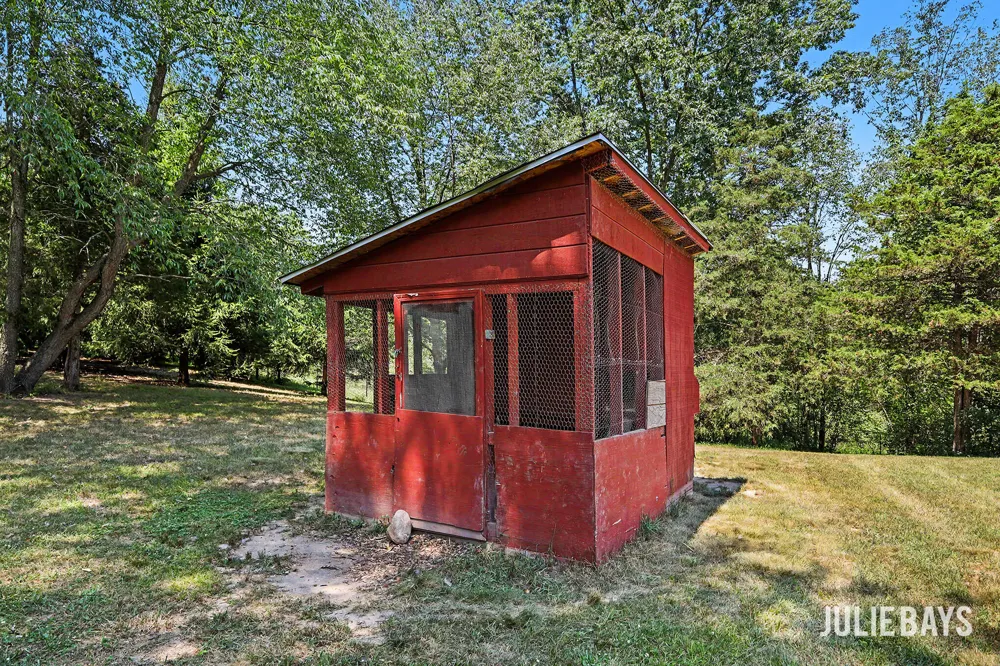 6202 Black Creek Drive Middleville, MI 49333