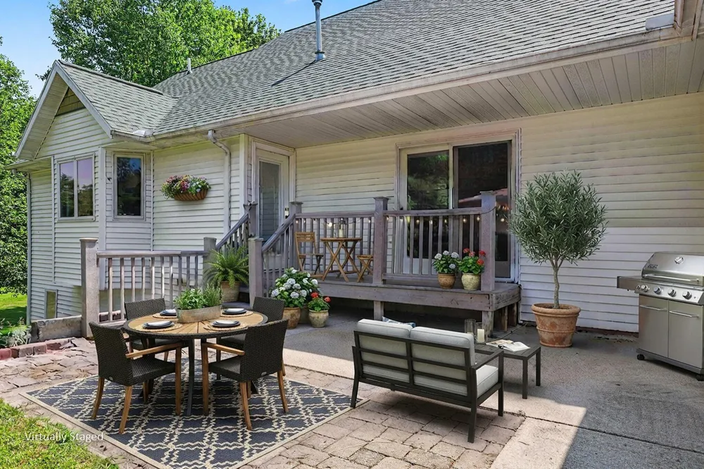 6202 Black Creek Drive Middleville, MI 49333