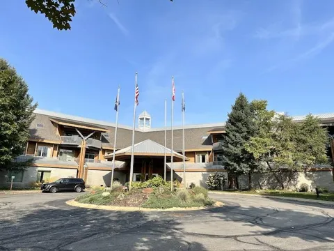 2400 Troon South