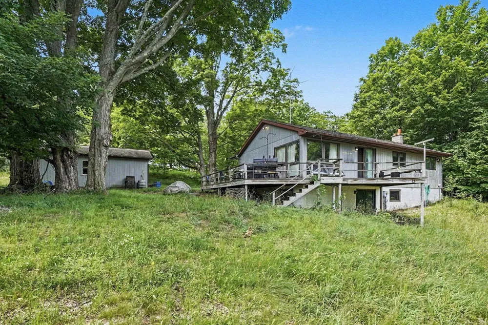 5560 Demerly Road Joyfield Township, MI 49616