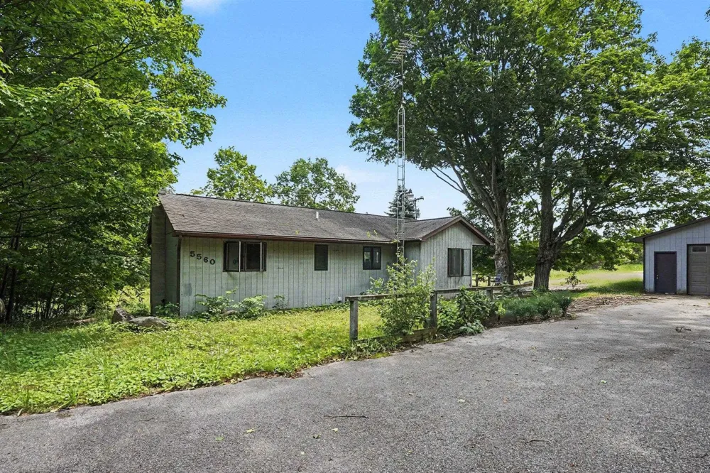 5560 Demerly Road Joyfield Township, MI 49616