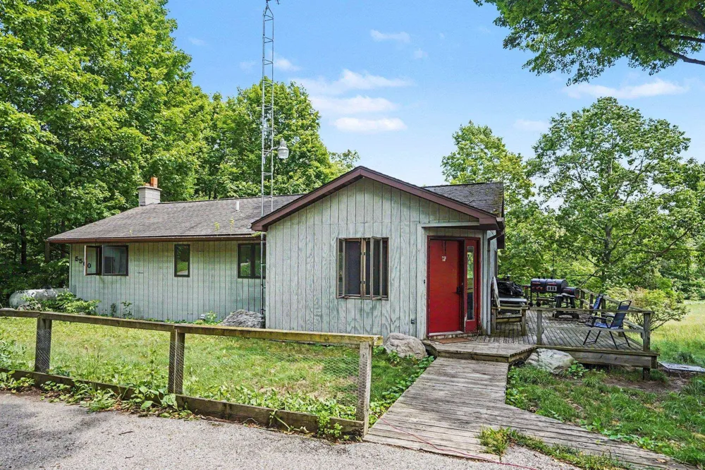 5560 Demerly Road Joyfield Township, MI 49616