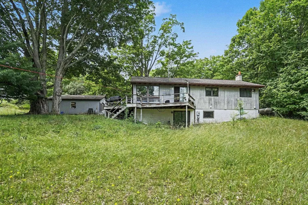 5560 Demerly Road Joyfield Township, MI 49616