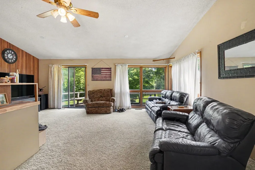 5560 Demerly Road Joyfield Township, MI 49616