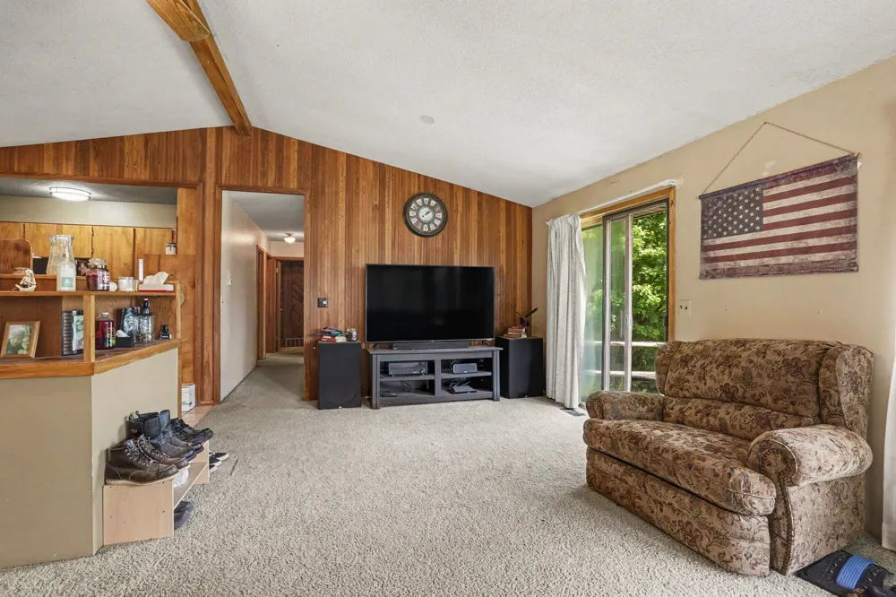 5560 Demerly Road Joyfield Township, MI 49616