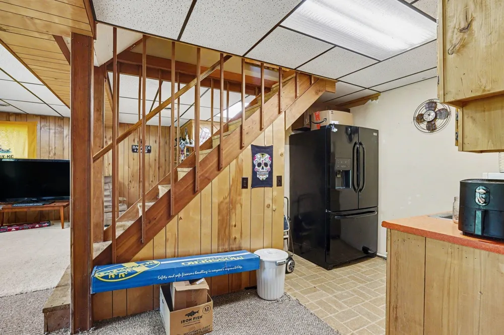 5560 Demerly Road Joyfield Township, MI 49616