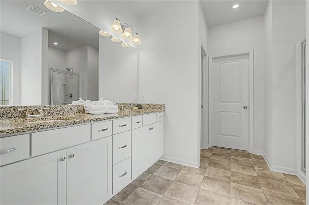 166 Graham Circle Adairsville, GA 30103