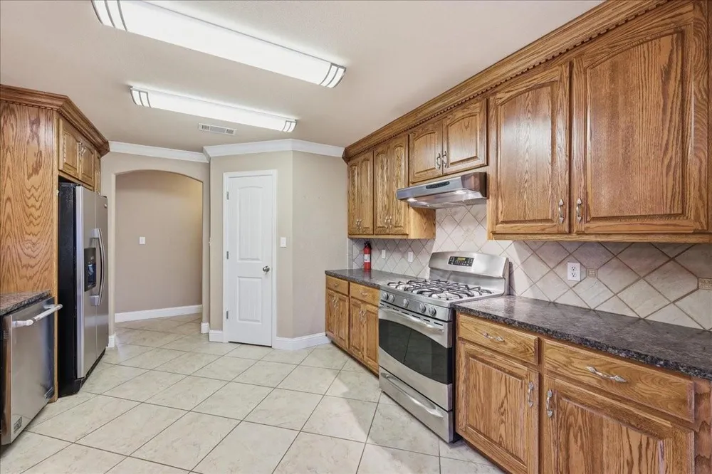 290 Tyler Drive Orange, TX 77630