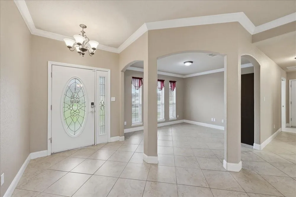 290 Tyler Drive Orange, TX 77630