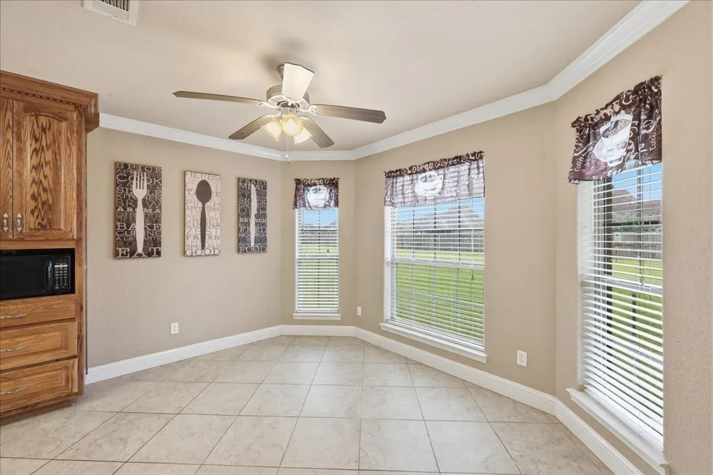 290 Tyler Drive Orange, TX 77630