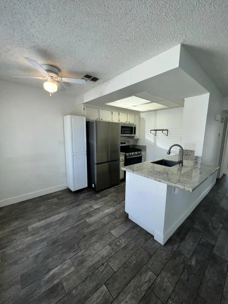 82567 Avenue 48 #104 Indio, CA 92201