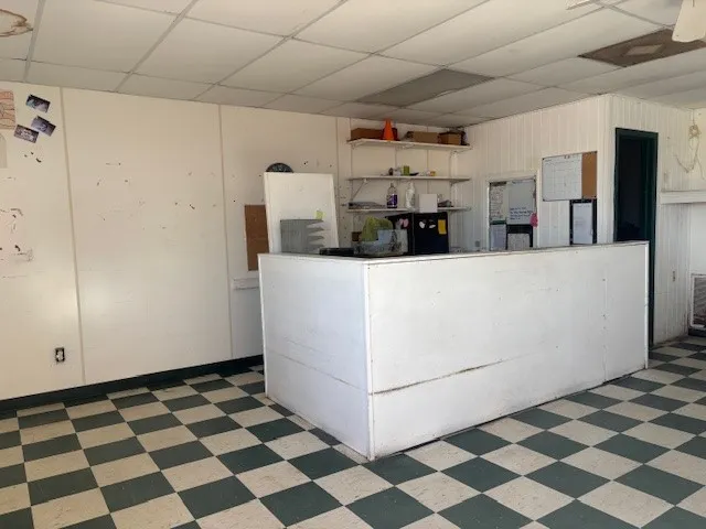 415 E Orange Avenue Orange Grove, TX 78372
