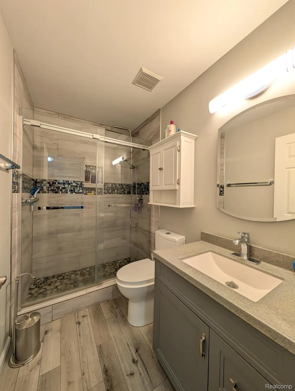 3178 Amsterdam Drive Vienna Charter Township, MI 48420