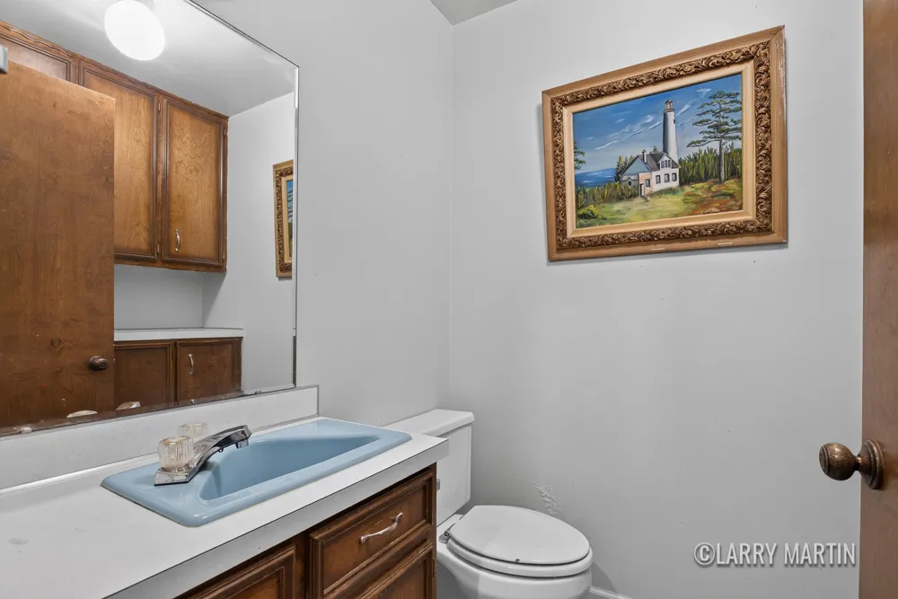 5316 Queensbury Drive SE Kentwood City, MI 49508