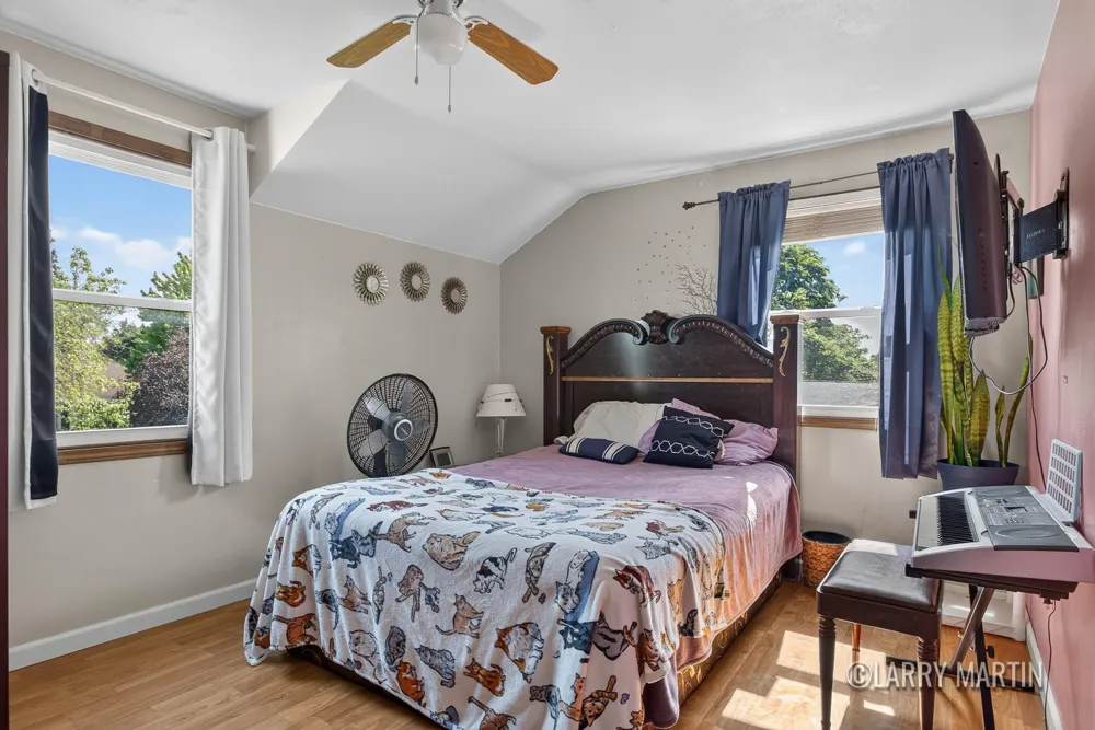5316 Queensbury Drive SE Kentwood City, MI 49508