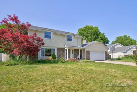5316 Queensbury Drive SE