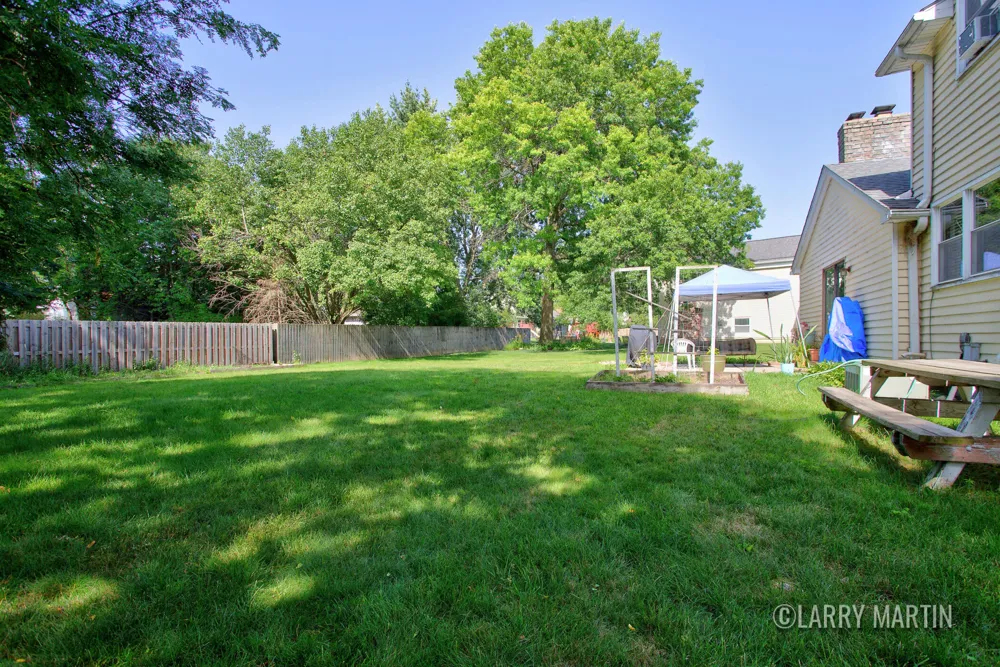 5316 Queensbury Drive SE Kentwood City, MI 49508