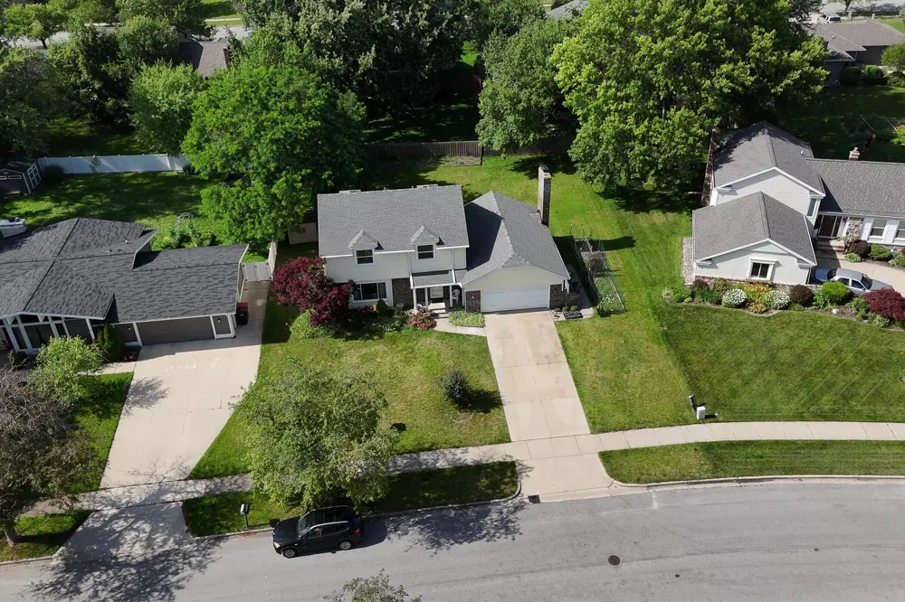 5316 Queensbury Drive SE Kentwood City, MI 49508