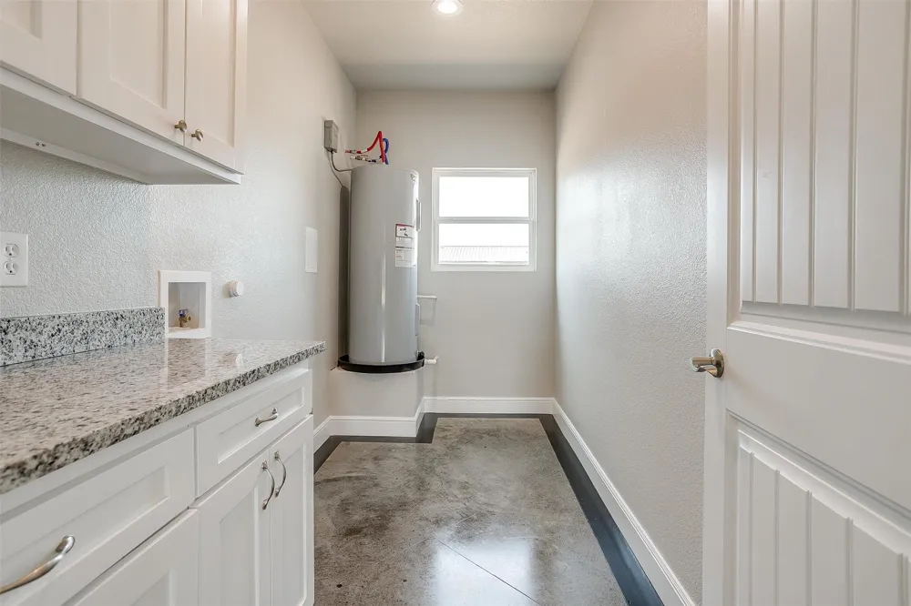 10 Frost Lane Mineral Wells, TX 76067