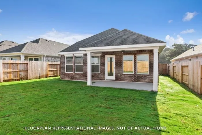 1018 Garnet Star Drive La Marque, TX 77568