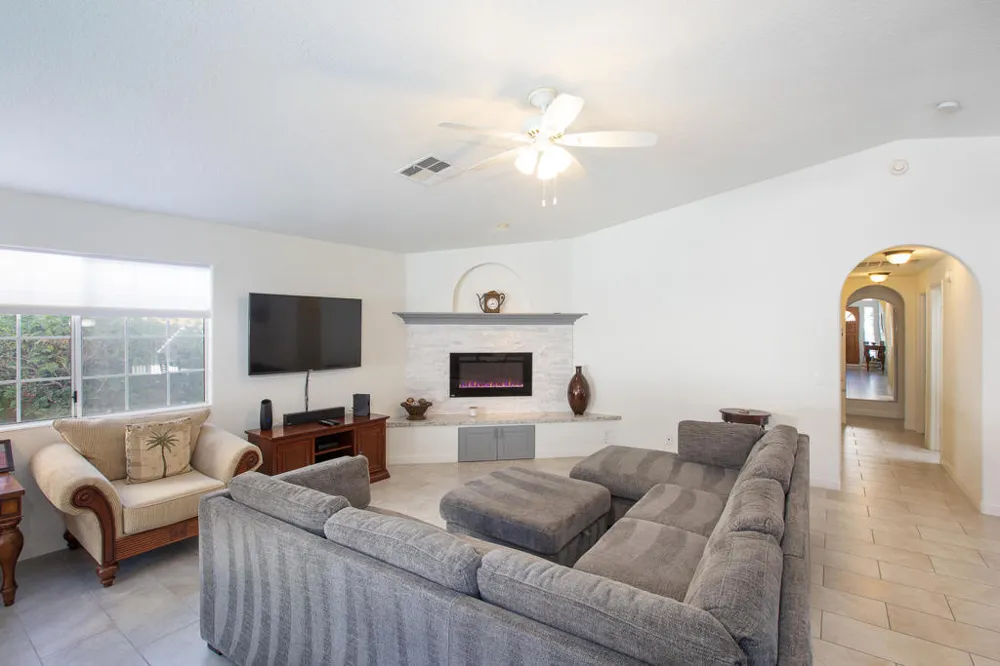 51880 Avenue Madero La Quinta, CA 92253