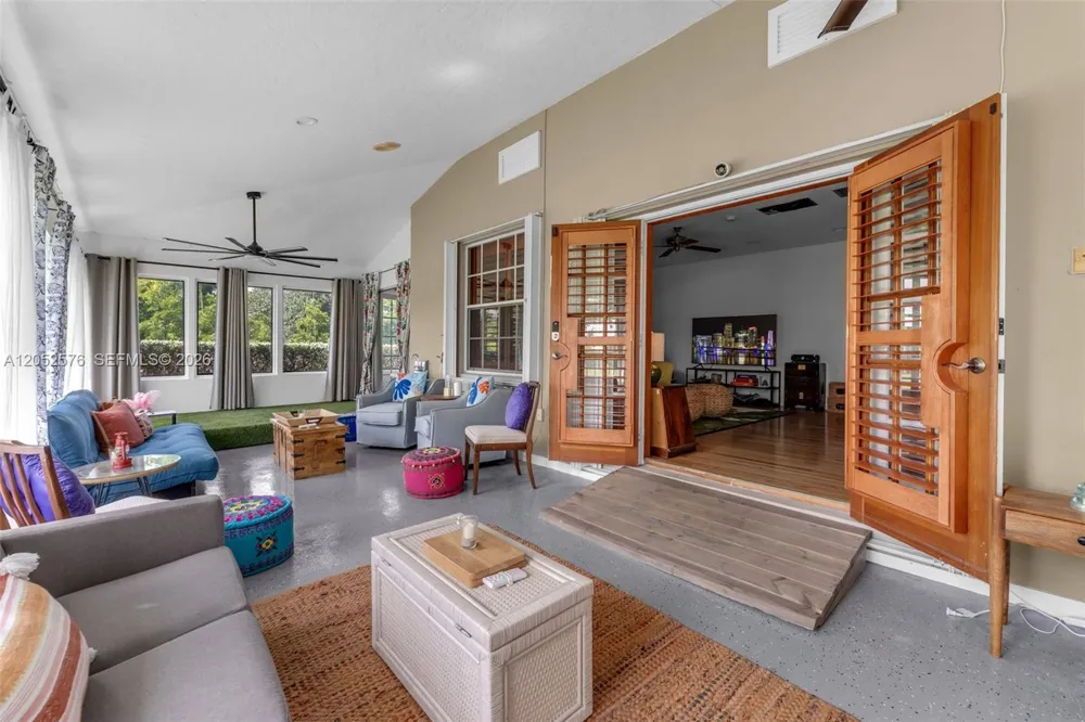 24545 SW 192nd Ave Homestead, FL 33031