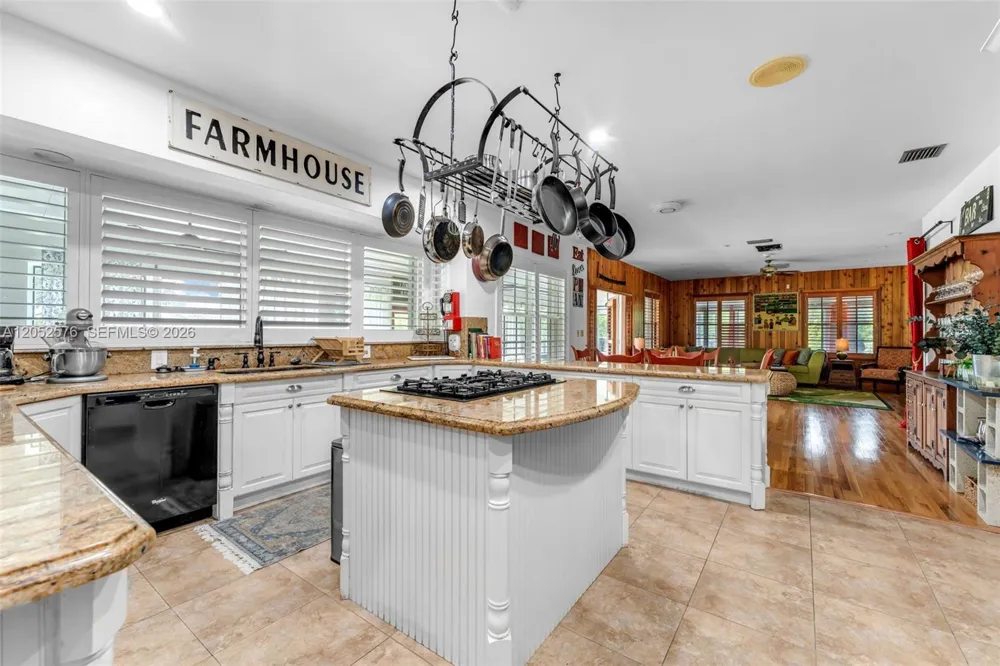 24545 SW 192nd Ave Homestead, FL 33031