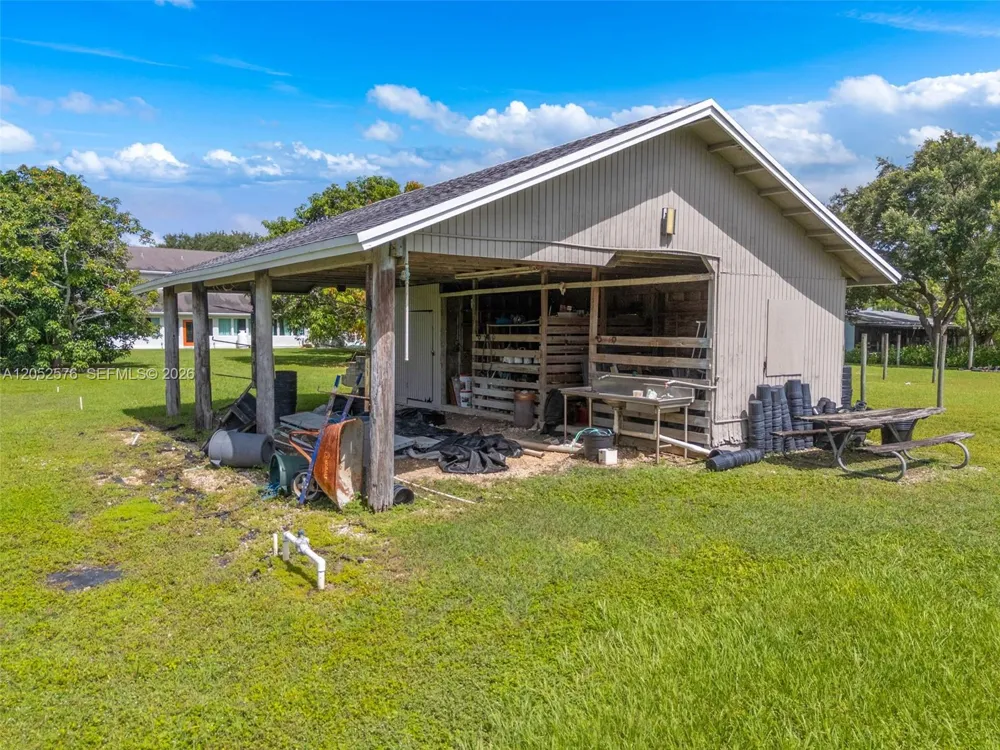 24545 SW 192nd Ave Homestead, FL 33031