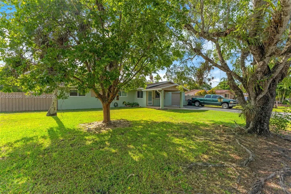 27205 SW 162nd Ct Homestead, FL 33031