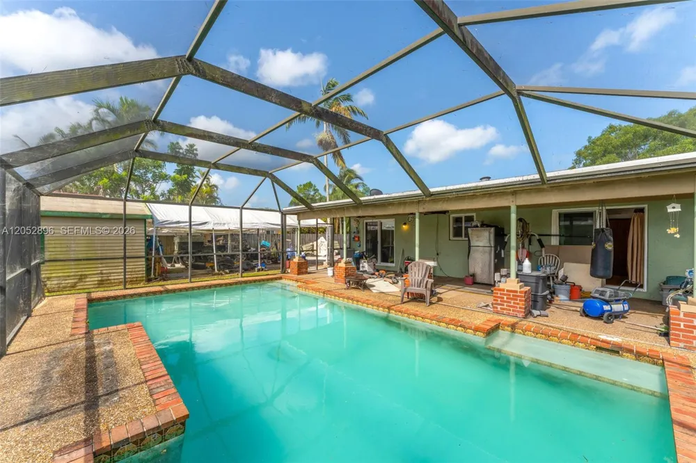 27205 SW 162nd Ct Homestead, FL 33031