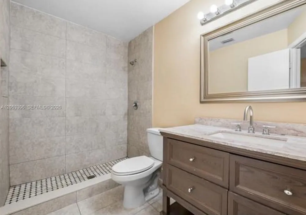 16032 SW 101st Ter Miami, FL 33196