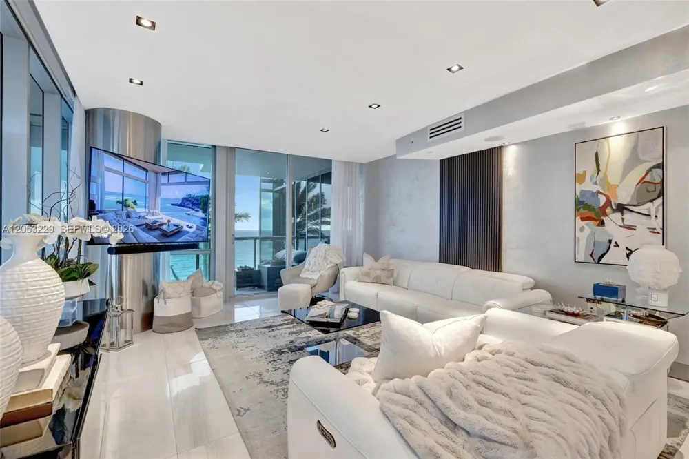 17121 Collins Ave #808 Sunny Isles Beach, FL 33160