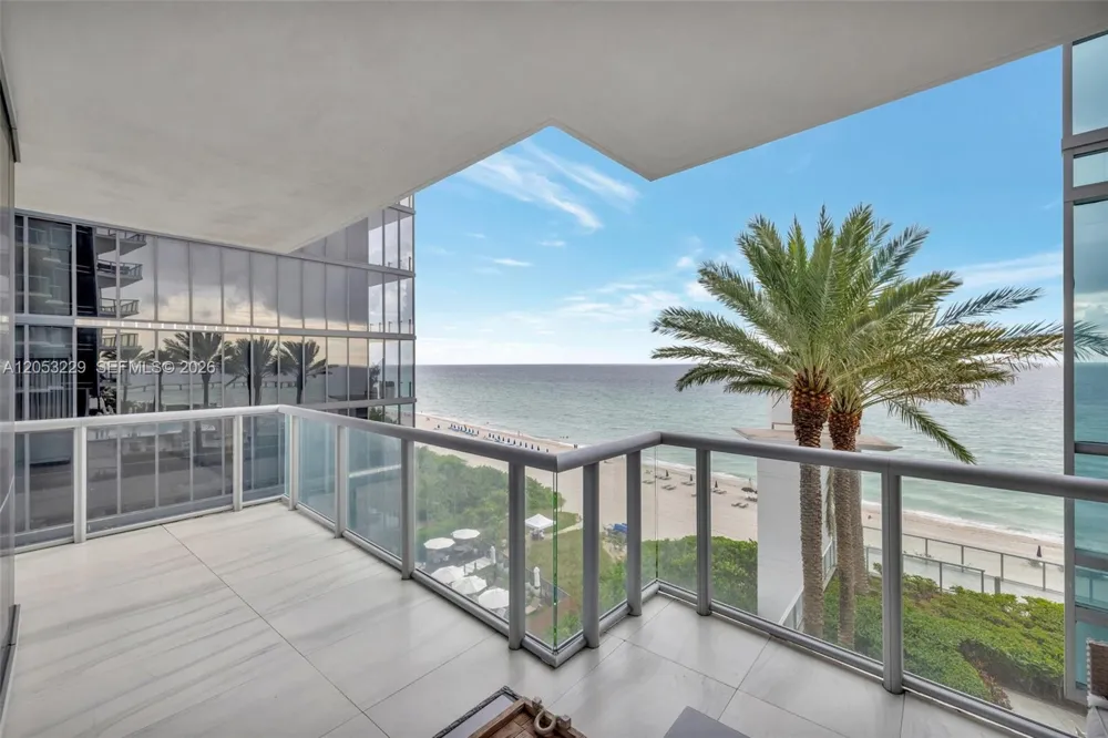 17121 Collins Ave #808 Sunny Isles Beach, FL 33160