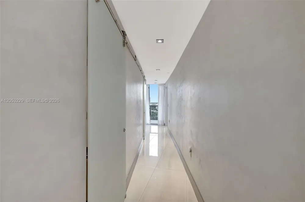 17121 Collins Ave #808 Sunny Isles Beach, FL 33160