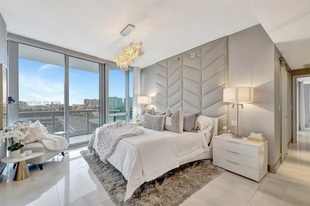 17121 Collins Ave #808 Sunny Isles Beach, FL 33160