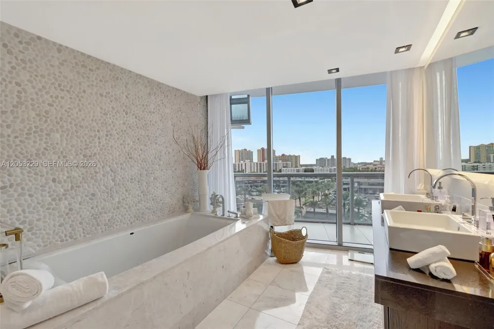 17121 Collins Ave #808 Sunny Isles Beach, FL 33160