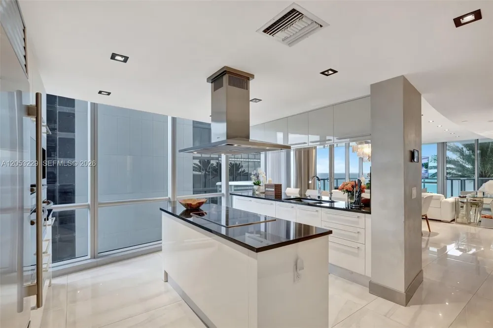 17121 Collins Ave #808 Sunny Isles Beach, FL 33160