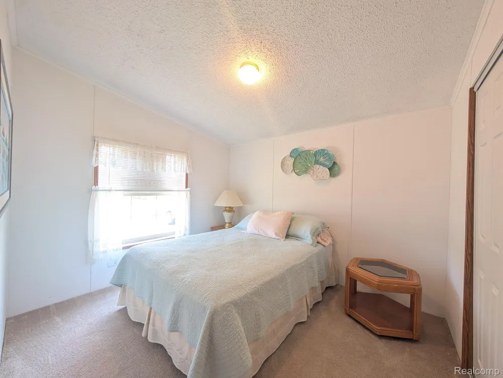 59 Foxpointe Court Swartz Creek City, MI 48473